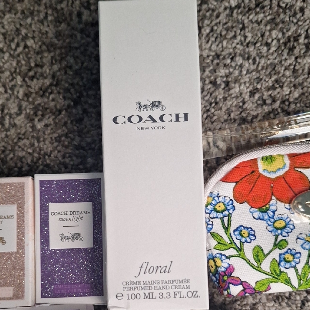 Coach Bundle - Picture 3 of 5
